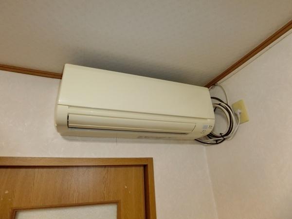 羽曳野市野々上５丁目のテラスハウス