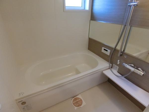 松原市岡４丁目のアパート