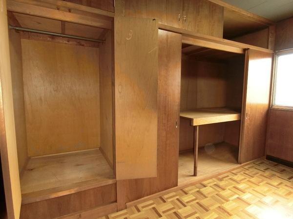 藤井寺市沢田２丁目のテラスハウス