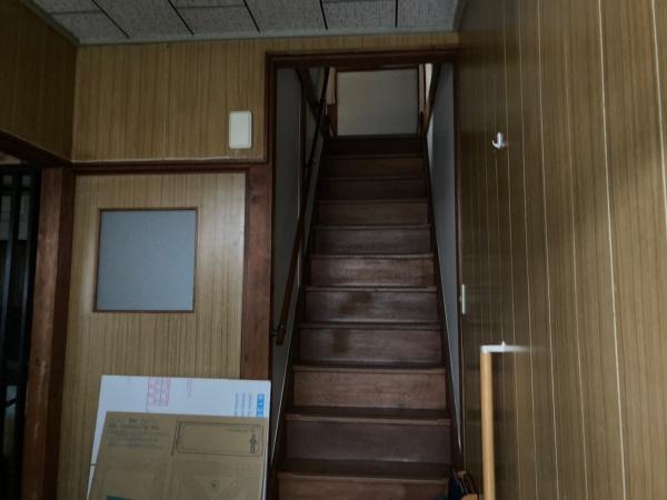 高安町北5丁目テラスハウス