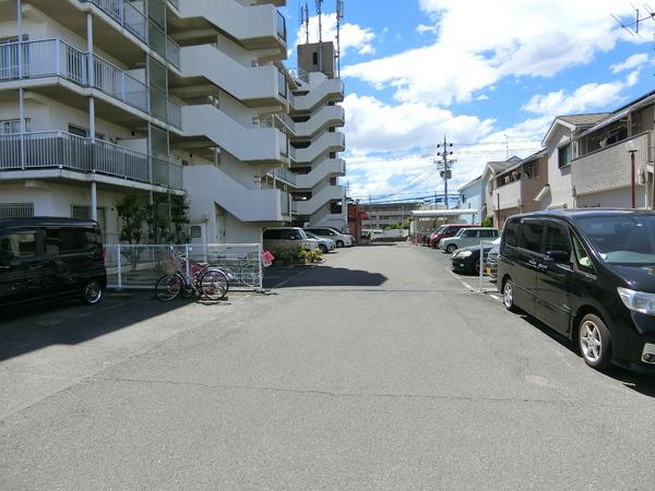 羽曳野市南恵我之荘３丁目のマンション