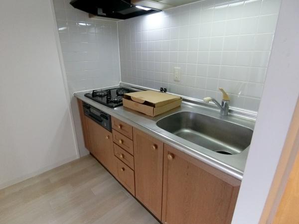 羽曳野市南恵我之荘３丁目のマンション