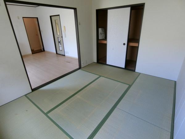 藤井寺市小山３丁目のハイツ