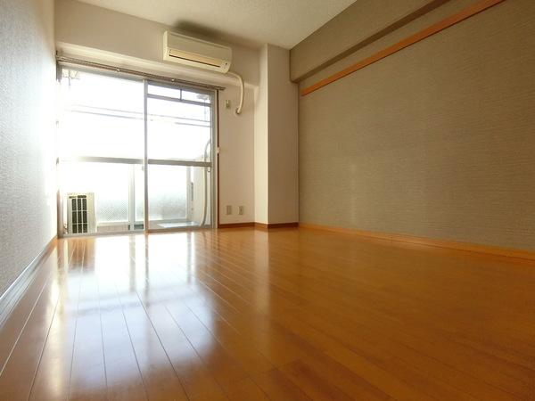 羽曳野市白鳥１丁目のマンション