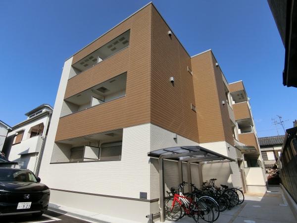 羽曳野市恵我之荘４丁目のアパート