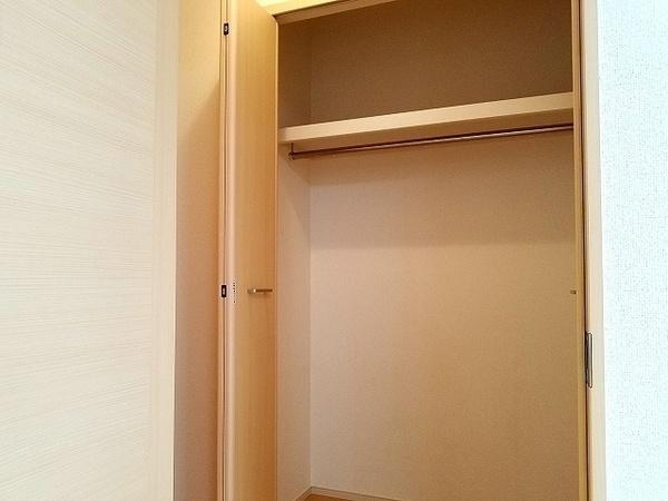 八尾市太田新町１丁目のハイツ