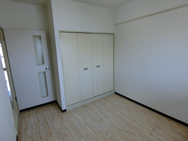 羽曳野市野々上５丁目のマンション