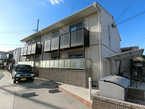 松原市西大塚１丁目のアパート