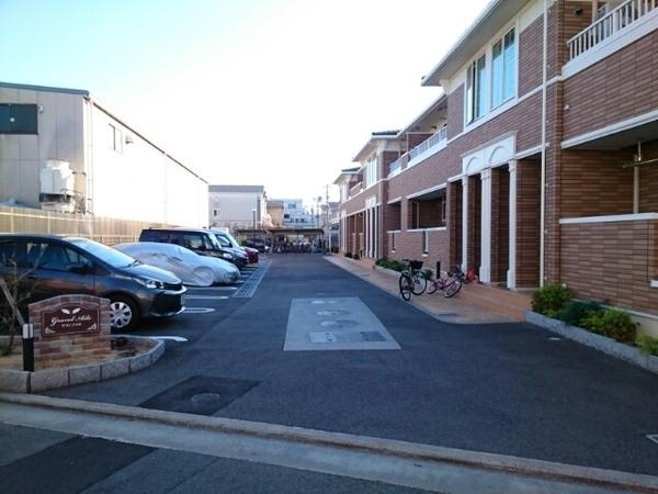 八尾市太田新町１丁目のハイツ