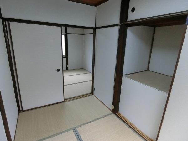 大阪市住吉区苅田３丁目のテラスハウス