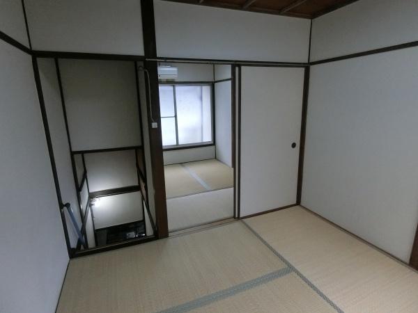 大阪市住吉区苅田３丁目のテラスハウス