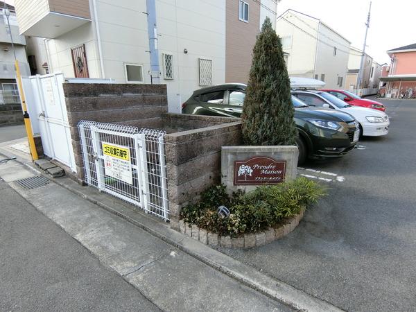 柏原市本郷４丁目のハイツ