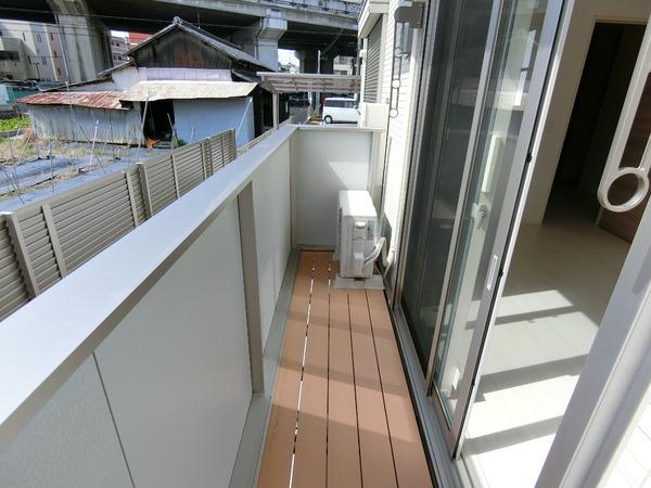 コンフォール　ドミ