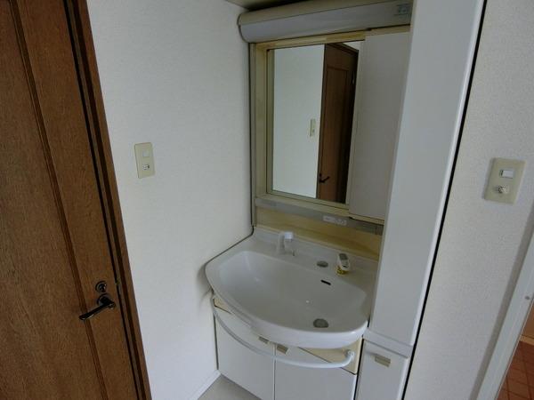 藤井寺市道明寺６丁目のマンション