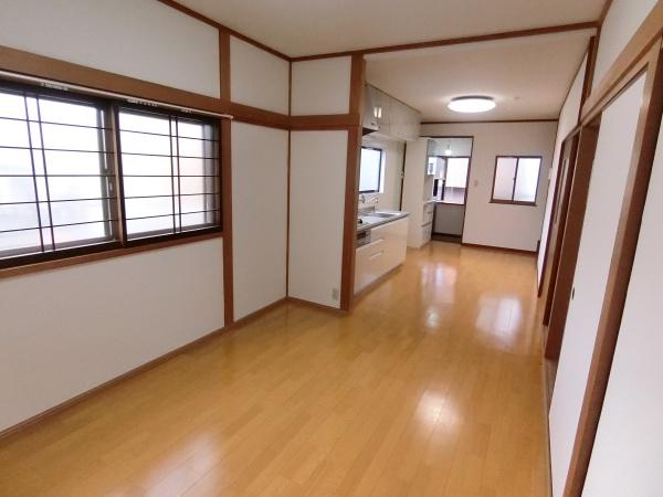 藤井寺市藤ケ丘２丁目のテラスハウス