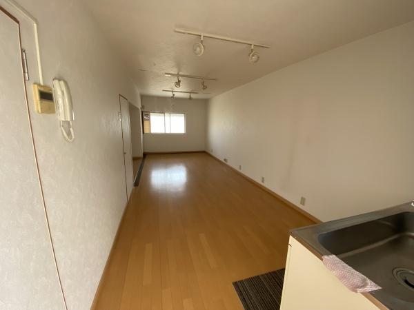 藤井寺市沢田4丁目の店舗(一戸建)(リビング)