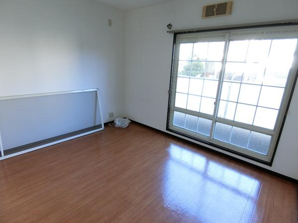 松原市一津屋５丁目のマンション