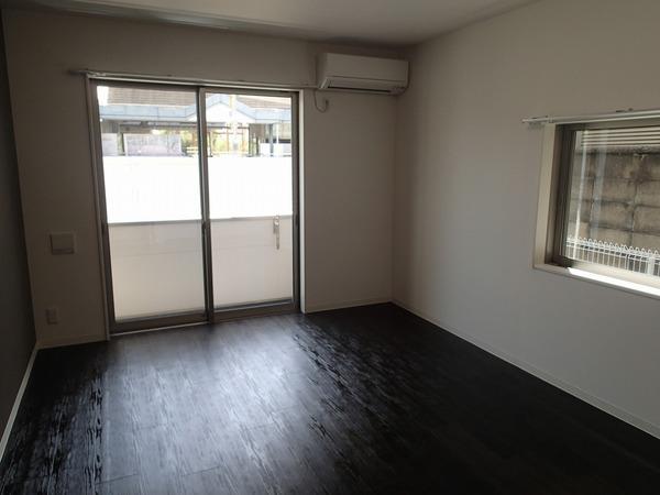 藤井寺市道明寺1丁目のハイツ(寝室)