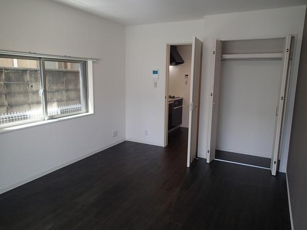 藤井寺市道明寺1丁目のハイツ(寝室)