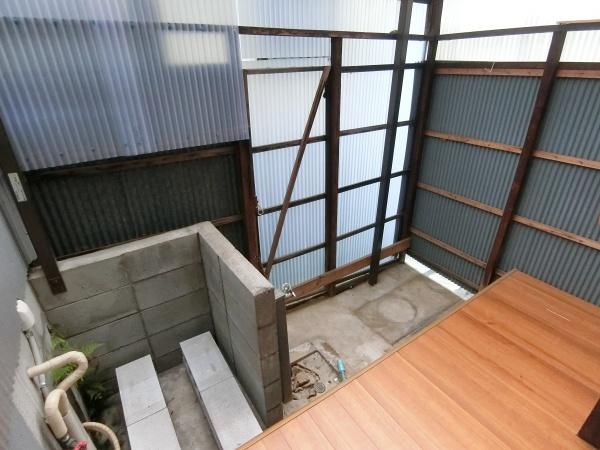 高安町北5丁目テラスハウス(バルコニー)