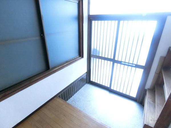 高安町北5丁目テラスハウス