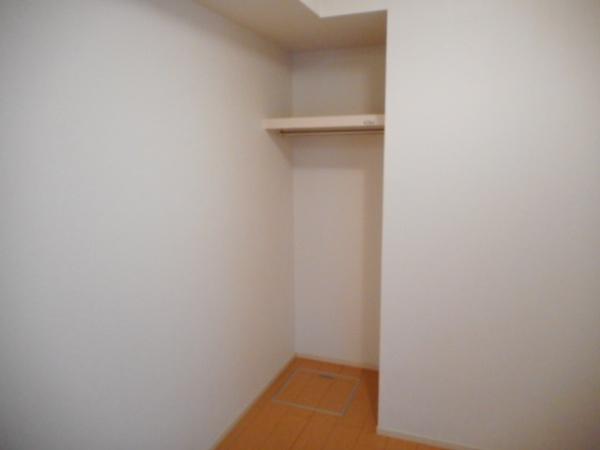 アンジュ　ド　ルミエール