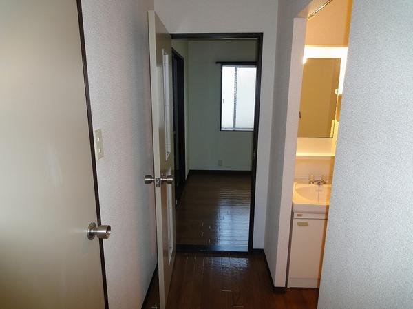 羽曳野市島泉６丁目のハイツ