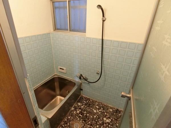 羽曳野市島泉７丁目の貸家