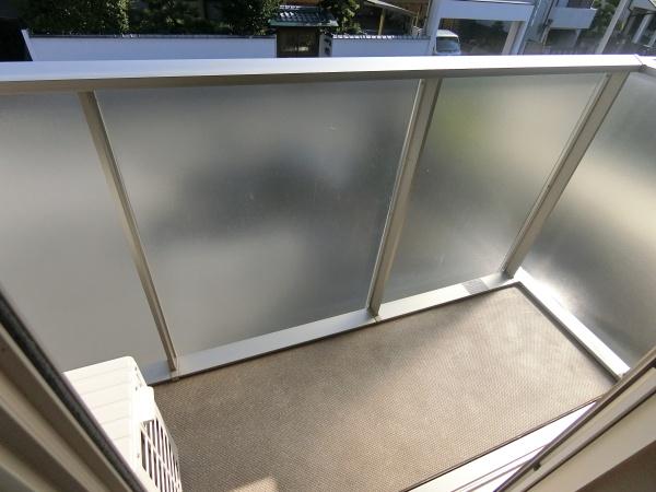 松原市松ケ丘２丁目のアパート