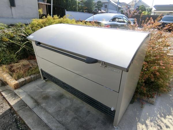 松原市松ケ丘２丁目のアパート