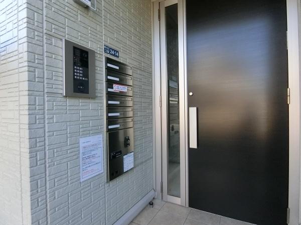 松原市松ケ丘２丁目のアパート