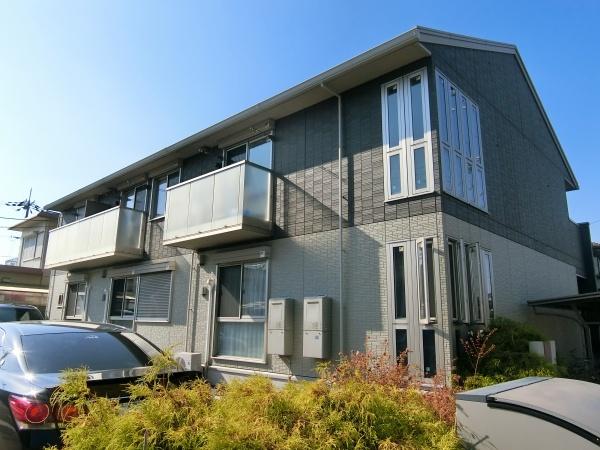 松原市松ケ丘2丁目のアパート