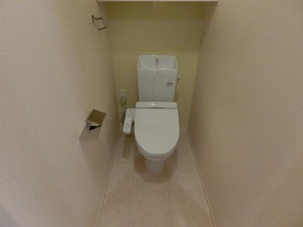 松原市松ケ丘２丁目のアパート