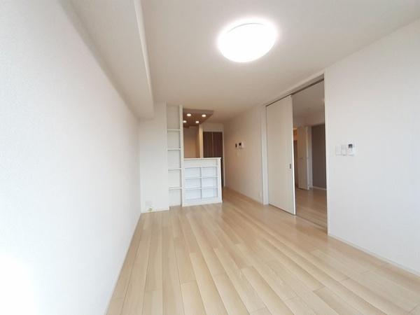 アンジュ　ニシオ