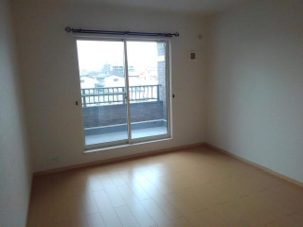 松原市北新町６丁目のハイツ