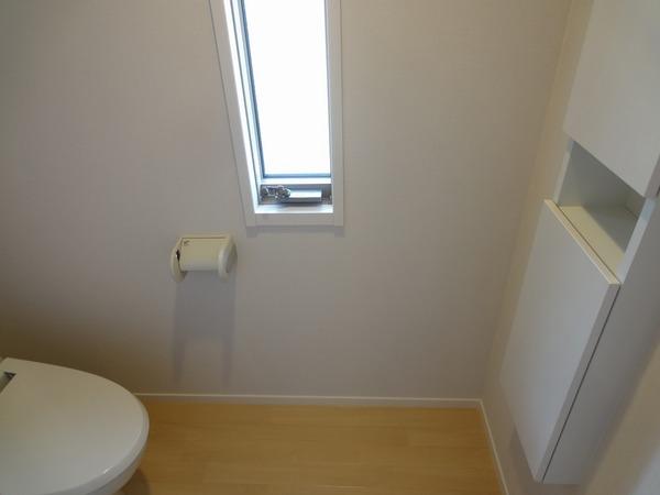 羽曳野市桃山台４丁目のハイツ