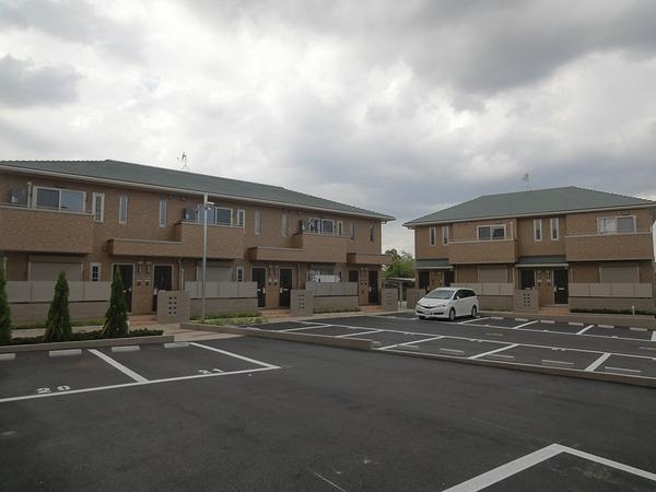 羽曳野市桃山台４丁目のハイツ