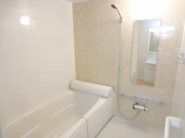 羽曳野市桃山台４丁目のハイツ