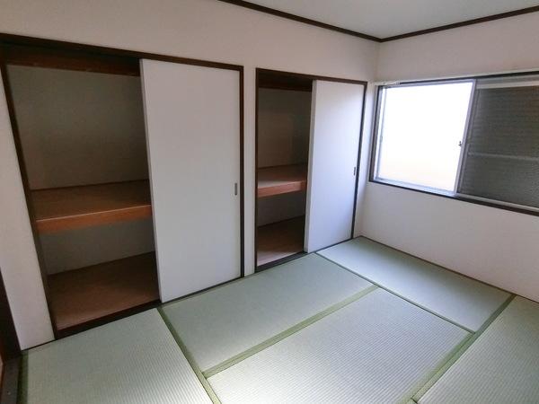 羽曳野市島泉１丁目のハイツ