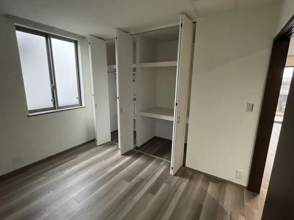 羽曳野市西浦１丁目のアパート