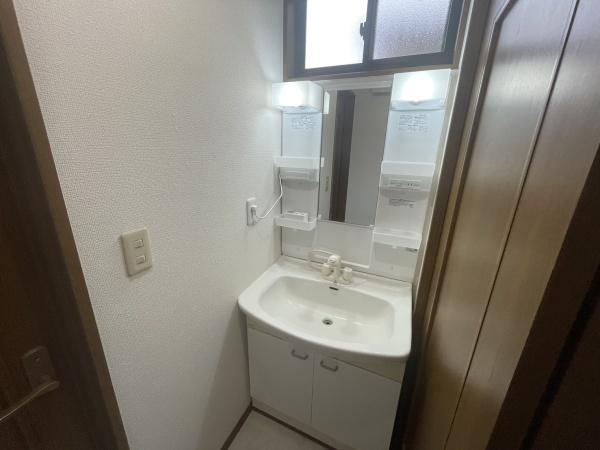 摂津市鳥飼中一戸建