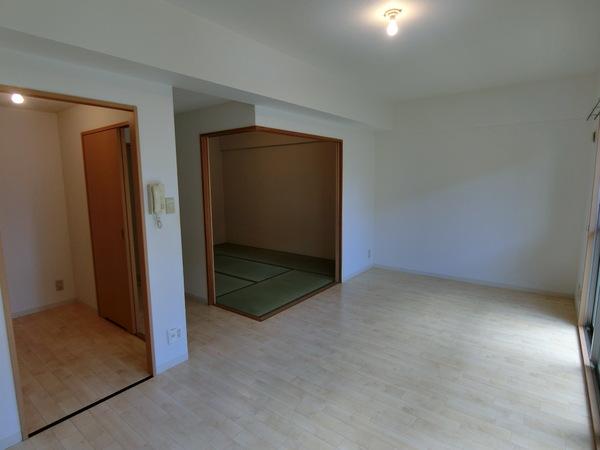 羽曳野市南恵我之荘５丁目のマンション