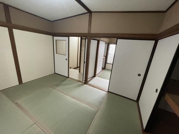 羽曳野市高鷲１０丁目の貸家