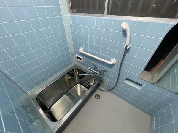 羽曳野市高鷲１０丁目の貸家