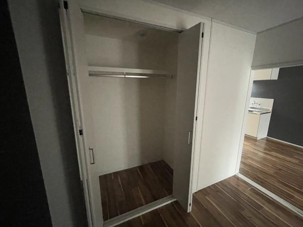 羽曳野市高鷲９丁目のマンション