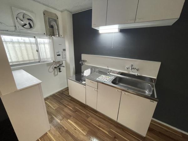 羽曳野市高鷲９丁目のマンション
