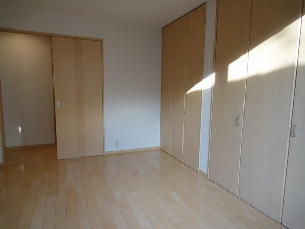 羽曳野市野々上５丁目のハイツ