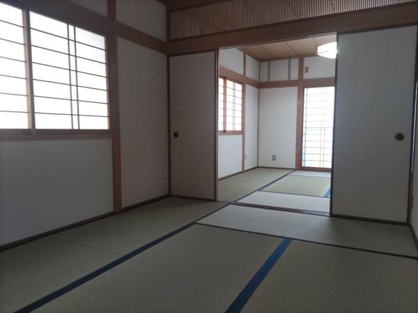堺市堺区北三国ヶ丘町８丁の貸家