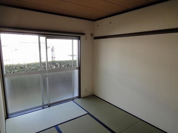 トモバヤシハイタウンB棟