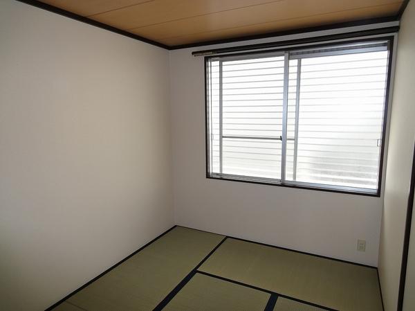 トモバヤシハイタウンB棟